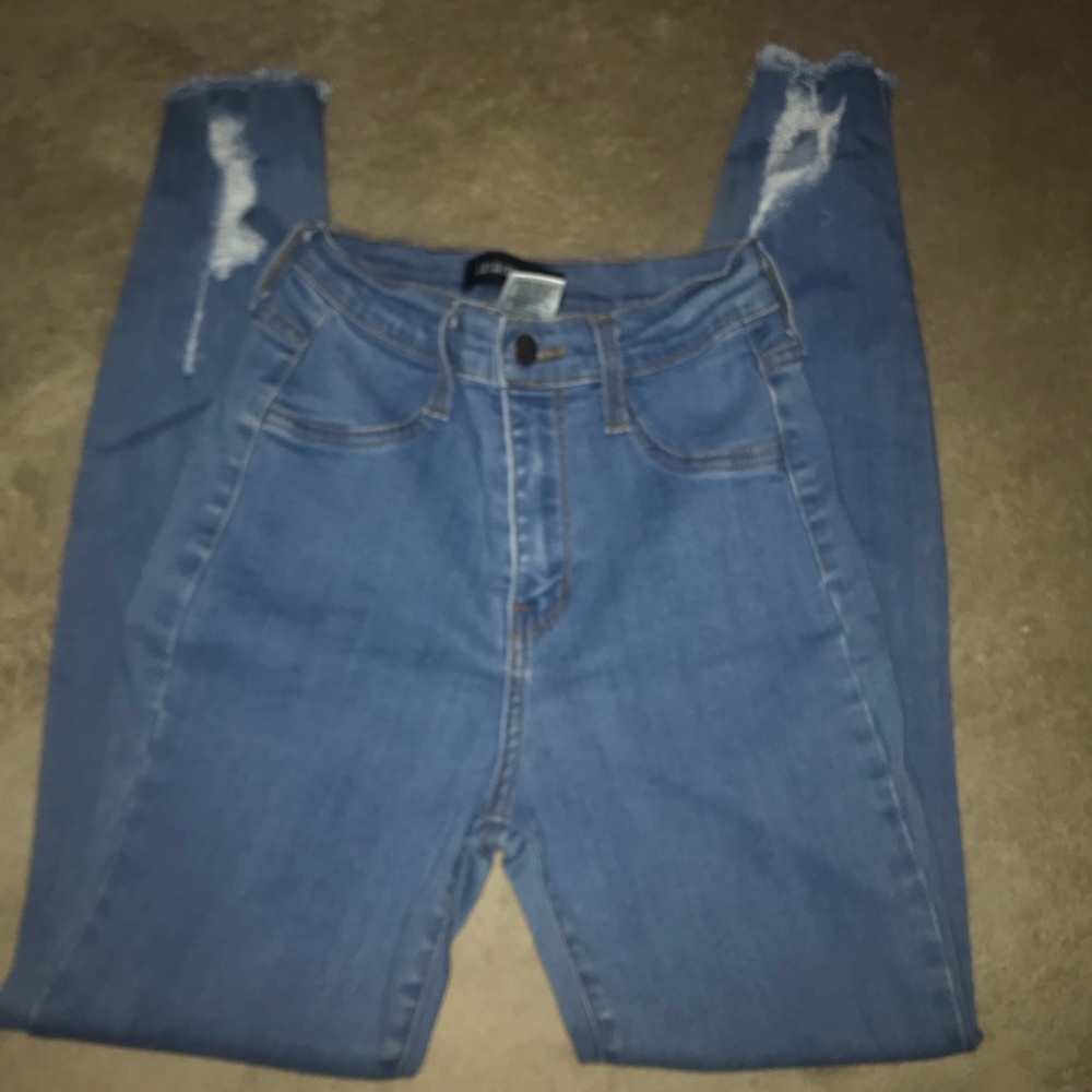 Fashion Nova jeans!
